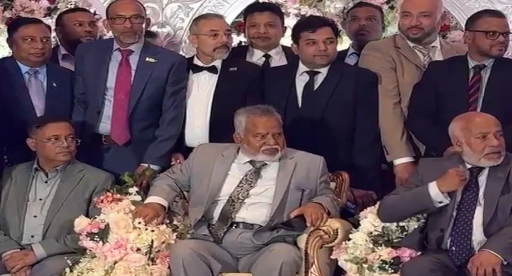 লন্ডনে বিয়ের অনুষ্ঠানে আওয়ামী লীগের পলাতক সাবেক মন্ত্রী-এমপিরা